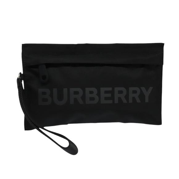 BURBERRY Pouch Nylon Black Silver Auth 118845 Shoulder Bags